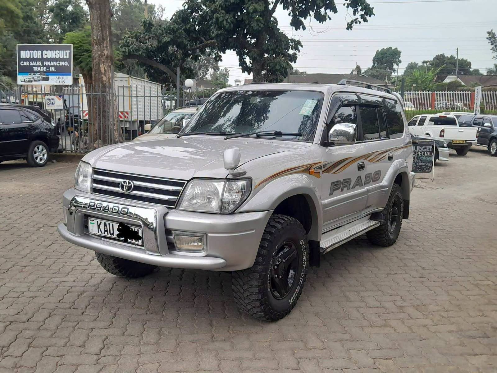 2001 Toyota Land Cruiser Prado thumbnail 3