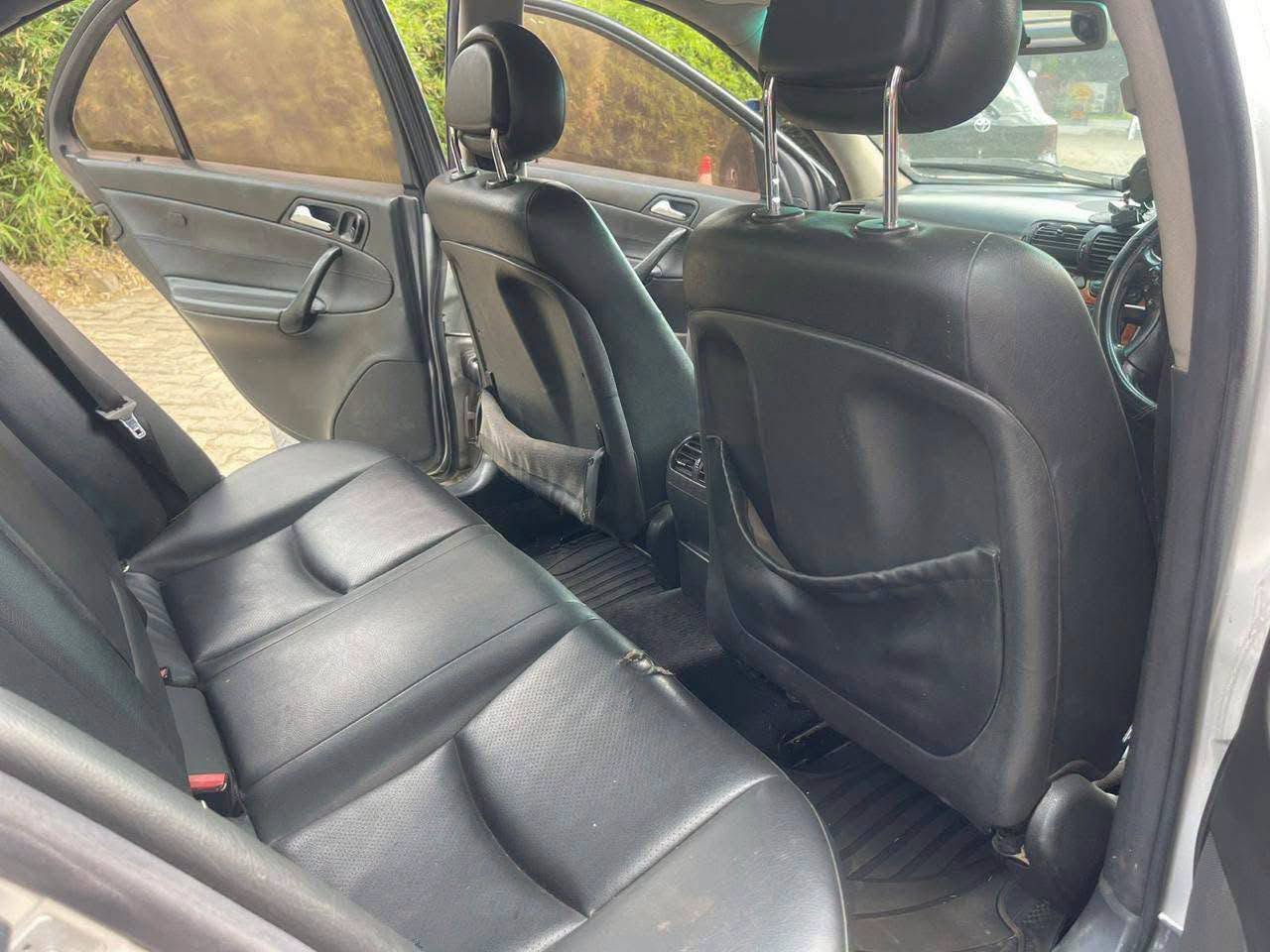 2004 Mercedes-Benz C180 thumbnail 5