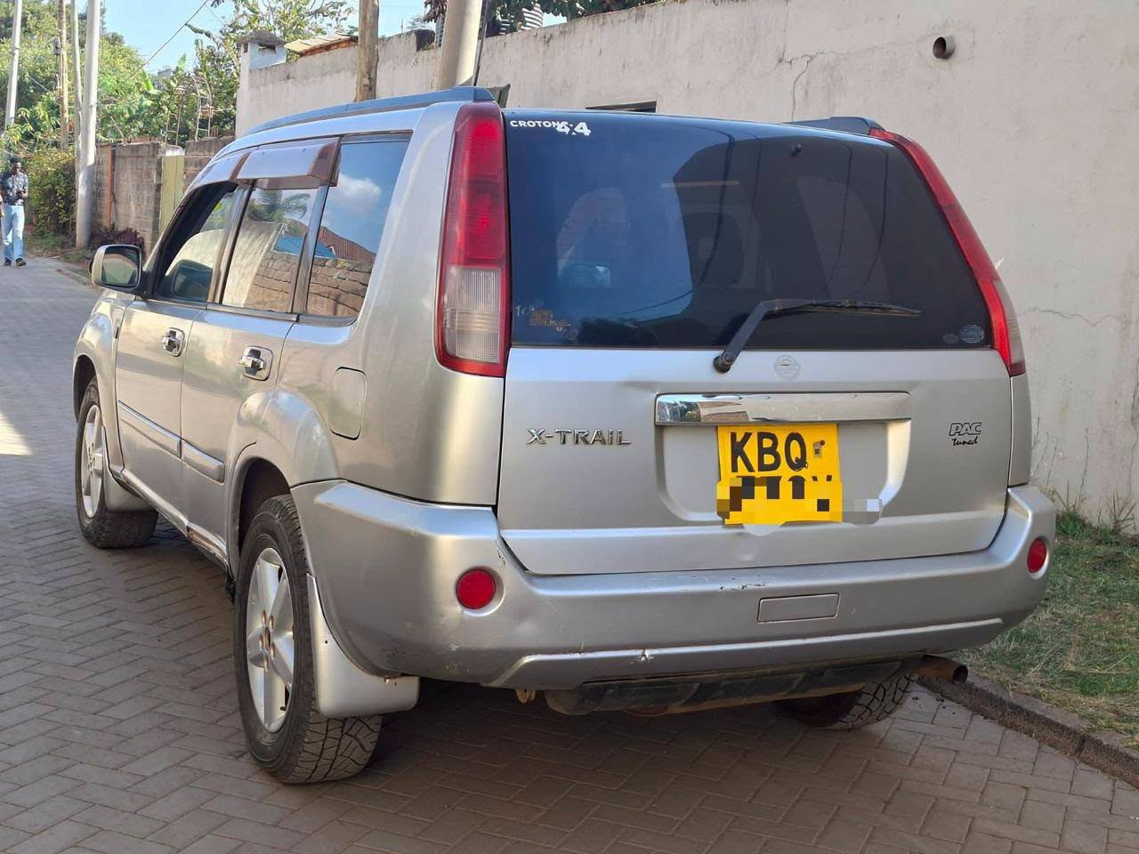 2004 Nissan X-Trail thumbnail 5