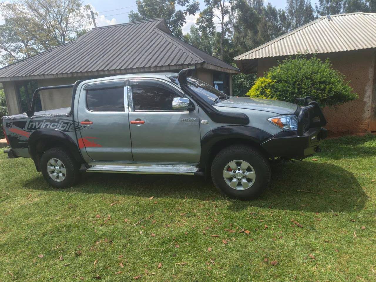 2006 Toyota Hilux thumbnail 2