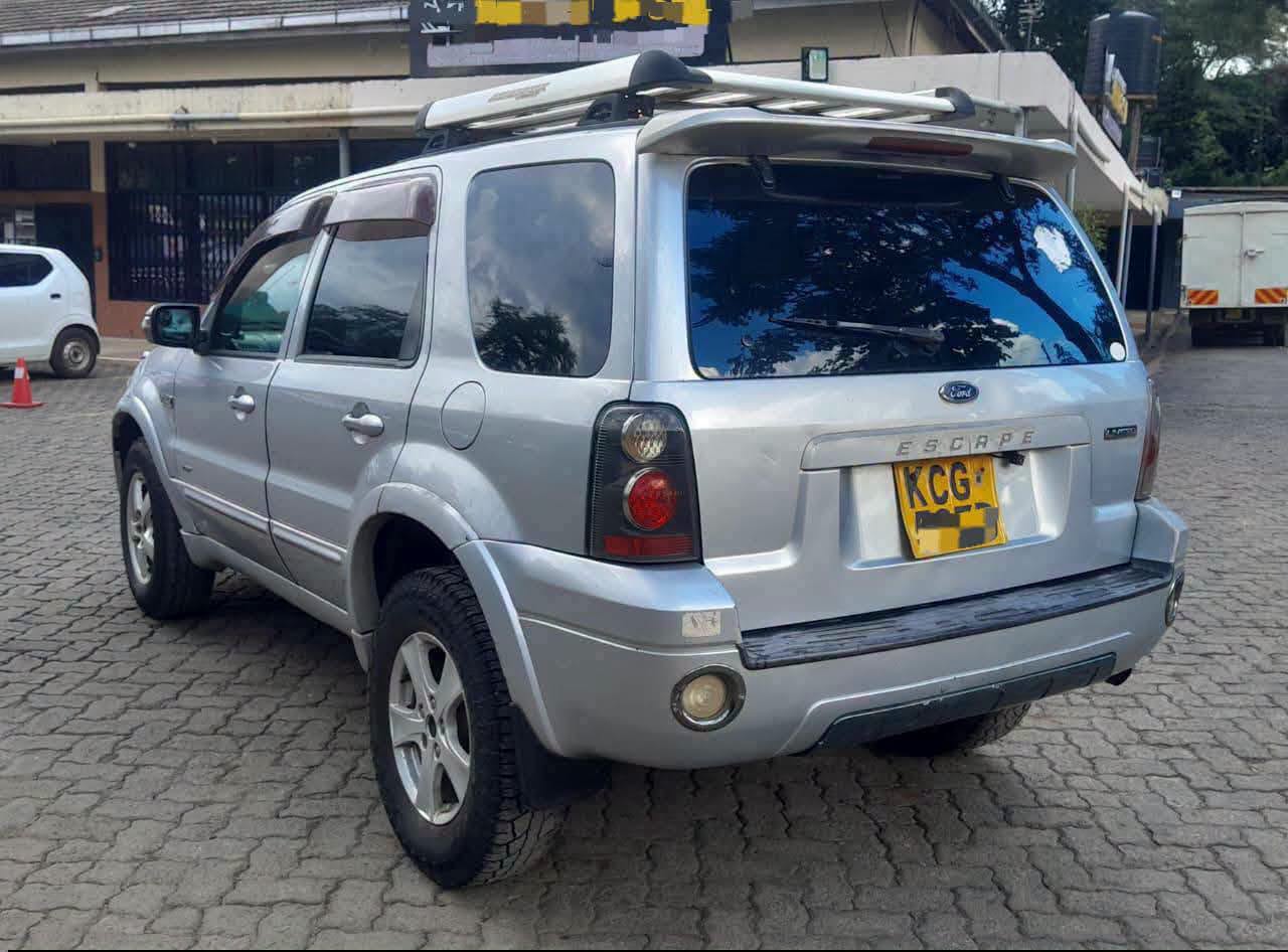 2007 Ford Escape thumbnail 6