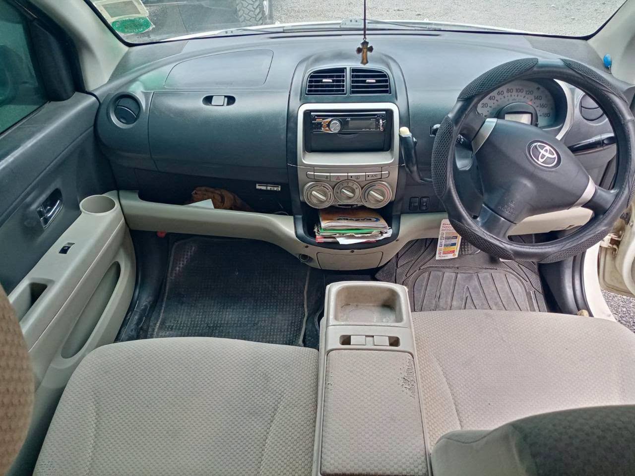 2008 Toyota Passo thumbnail 6