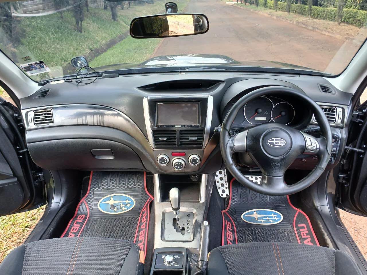 2010 Subaru Forester thumbnail 5