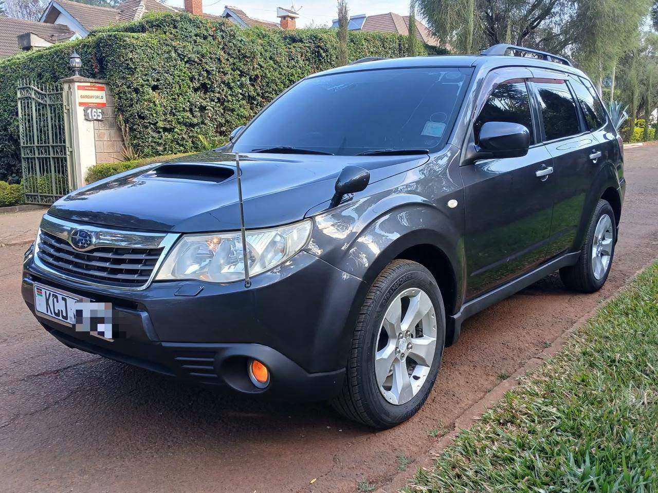 2010 Subaru Forester thumbnail 2