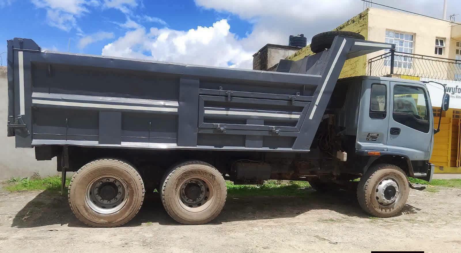 2013 Isuzu FVZ thumbnail 4