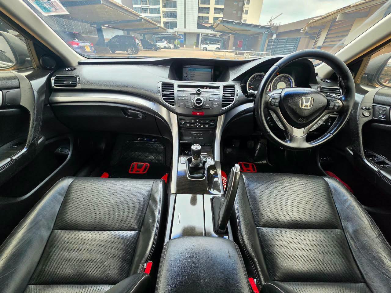 2014 Honda Accord thumbnail 2