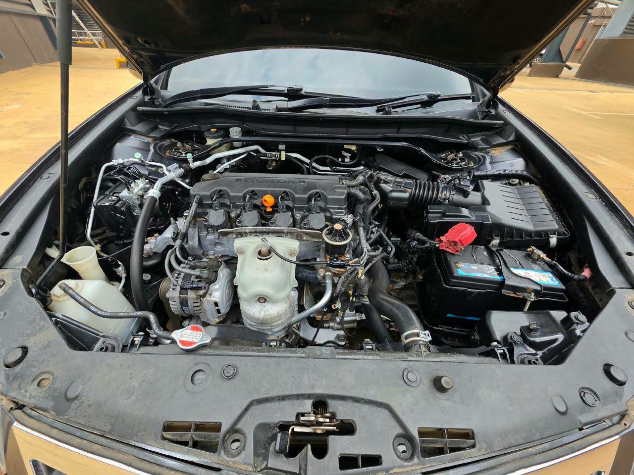 2014 Honda Accord thumbnail 5