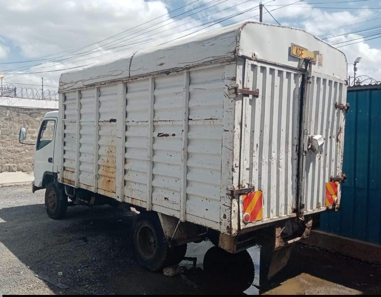 2015 Mitsubishi Fuso thumbnail 4