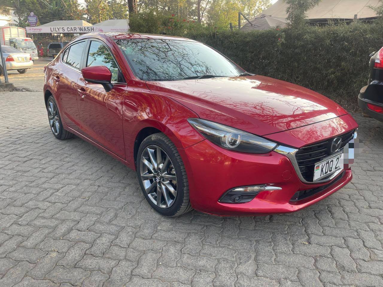 2017 Mazda Axela