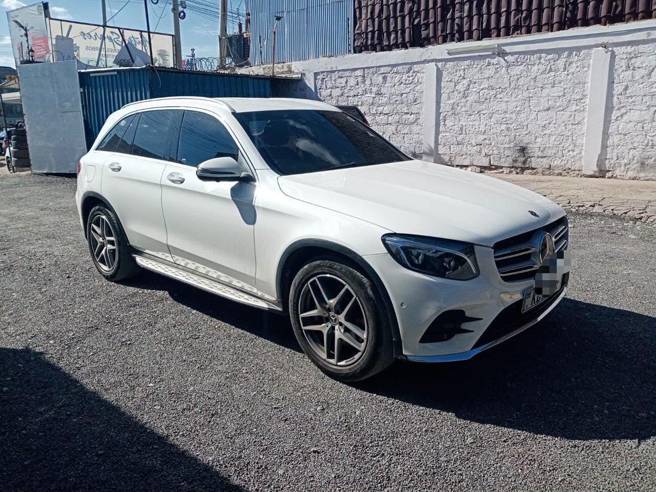 2017 Mercedes-Benz GLC