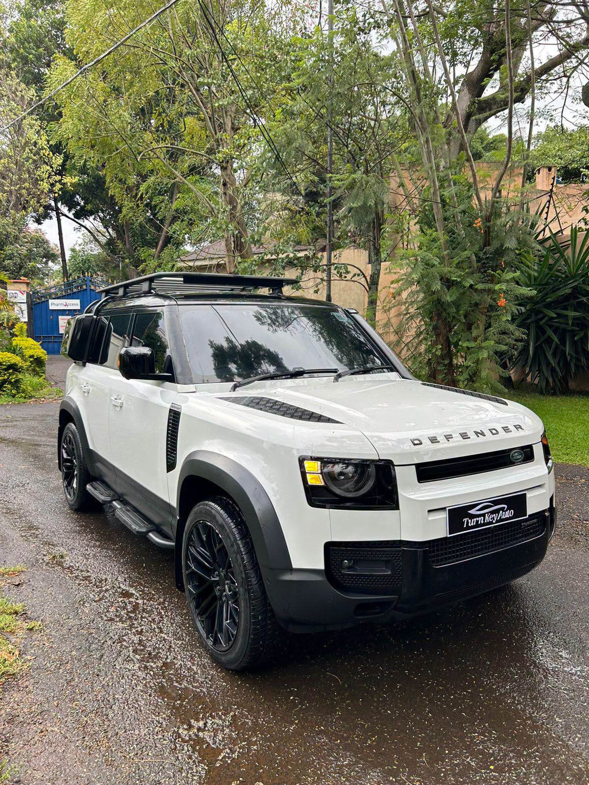 2021 Land Rover Defender D250